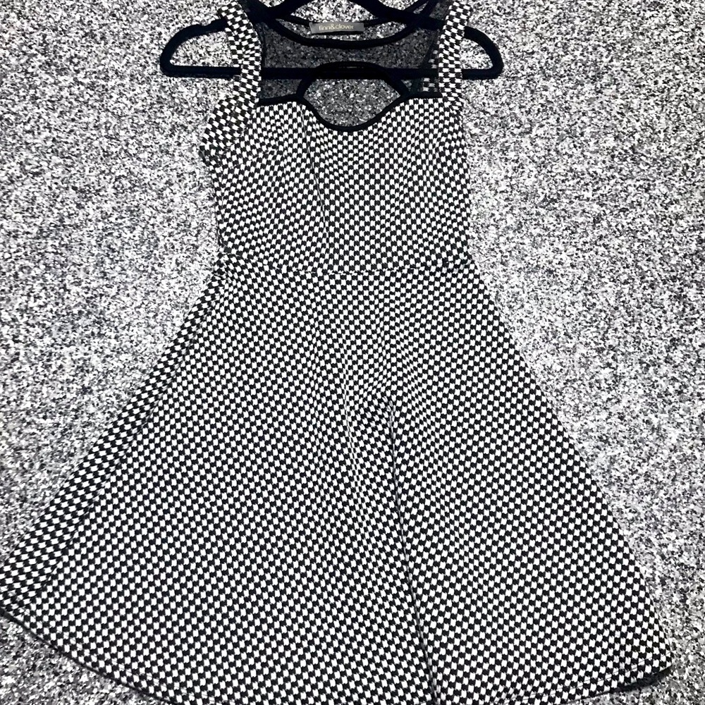 Finn & Clover ✦ 50s Retro Style Houndstooth Check Dress (M)